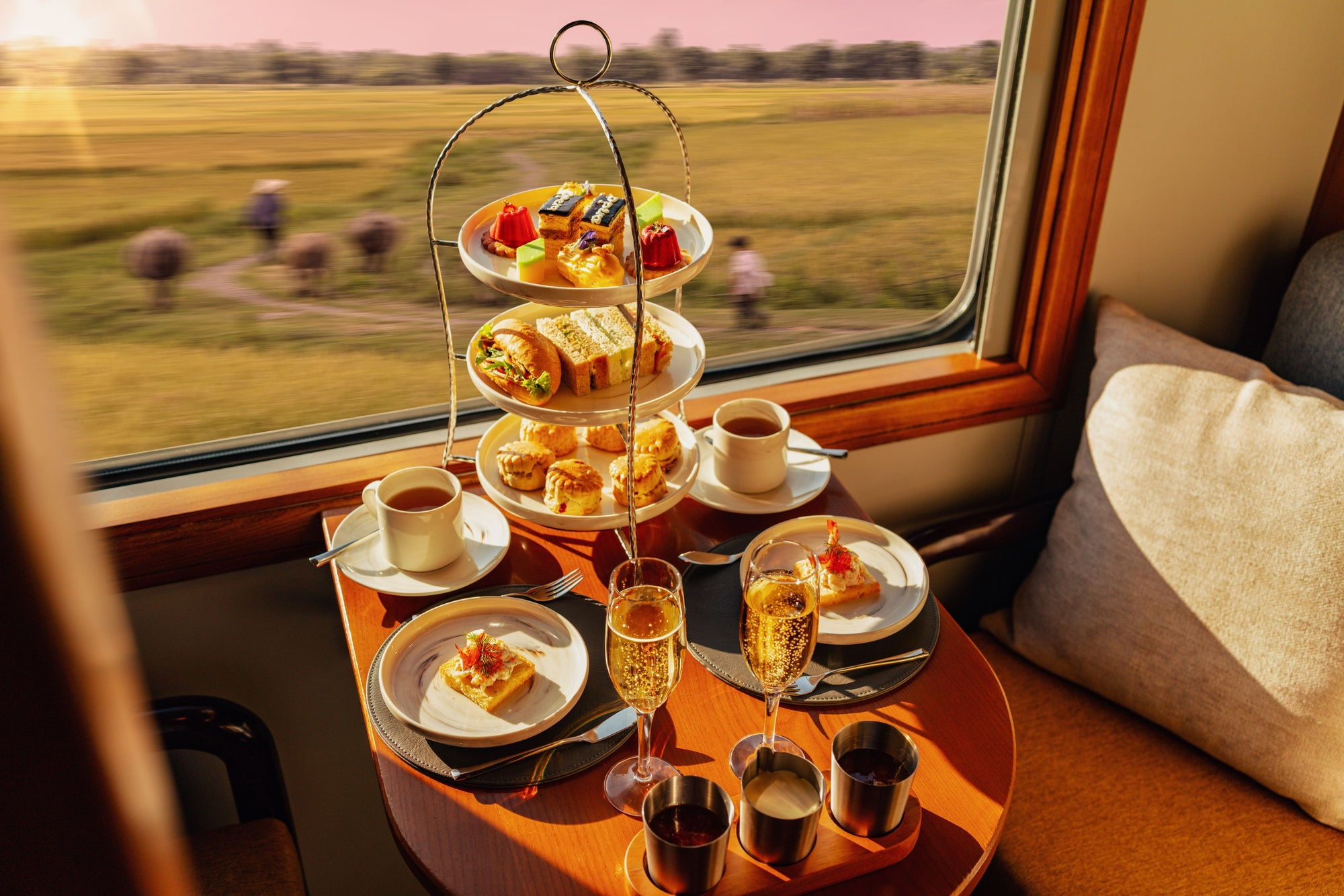 5-day-itinerary-to-discover-da-nang-quy-nhon-by-train-vietage-18