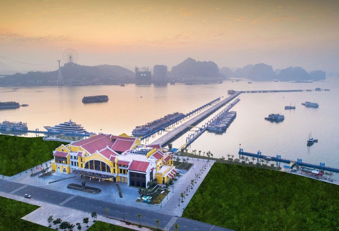 Halong-International-Cruise-Port-Vietrend-Travel